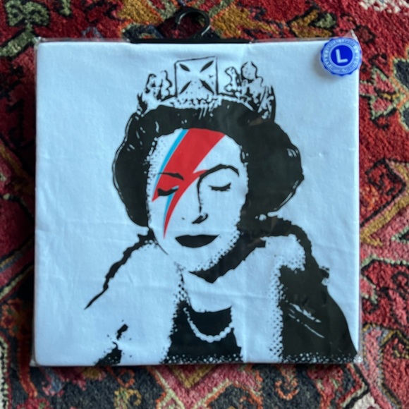 Capital shirts.co.uk London queen T-shirt new sealed - Picture 6 of 6